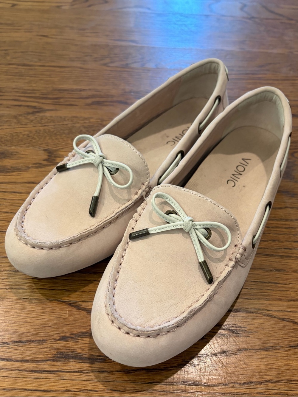Vionic Honor Virginia Women's Leather Boat Shoes Loafers Sz 8.5 Pink Excellent! - Picture 1 of 7